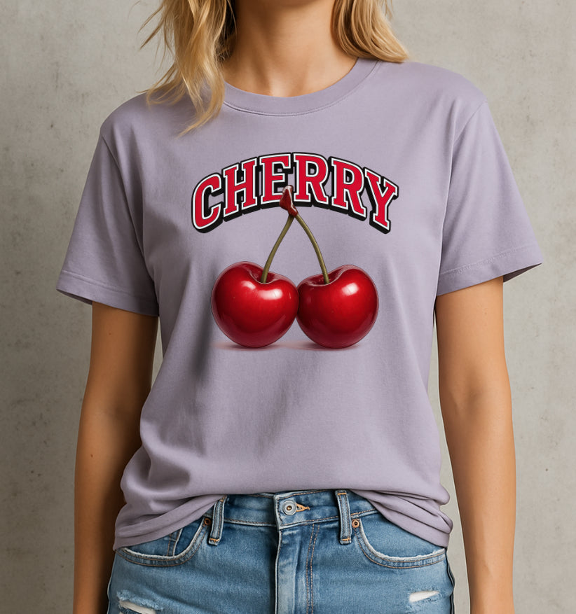 Cherry – Retro College Style Shirt für Frauen - Unisex Oversized T-Shirt