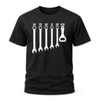 Schraubenschlüssel T-Shirt – Mechaniker Humor – Mit Bieröffner 0.5 – Geschenk für Handwerker