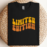 Retro 70s Bubble Font T-Shirt – Limited Edition – Mit eigenem Namen Text